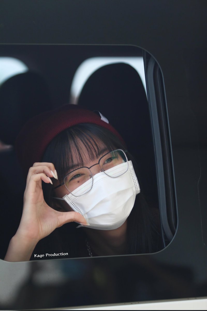 kagessama_'s tweet photo. Fiony Alveria Tantri
@A_FionyJKT48 📷
#JKT48AirportFashion 
#banjarmasin 

~Team Kage Production:
@avelinnnnnn @AldeErwanto7 @Putra_zeta25 ~ https://t.co/4uAaZ21gPk