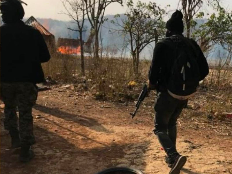 ARISEtv's tweet photo. Bandits on Rampage in Niger State, Kill 38 and Kidnap Scores Within 48 Hours 
A witness said the bandits stormed the market riding on motorcycles with each clutching AK-47 rifles. 
https://t.co/PxTi9toej4 https://t.co/3Z9JZKxDnZ