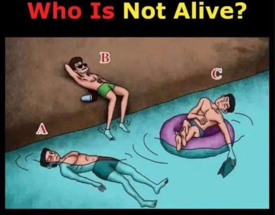 PulseNigeria247's tweet image. Tell us who is not alive in this picture.