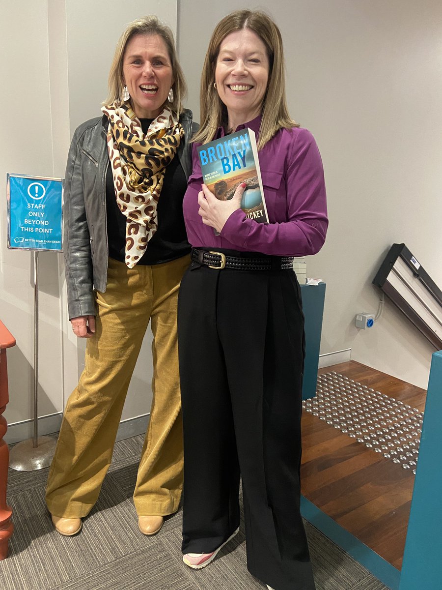MelanieTait's tweet photo. Congratulations @marg_stories on the Sydney (pre) launch of your new book #BrokenBay! @PenguinBooks @BetterReadBooks https://t.co/mYdWQE1Tyc