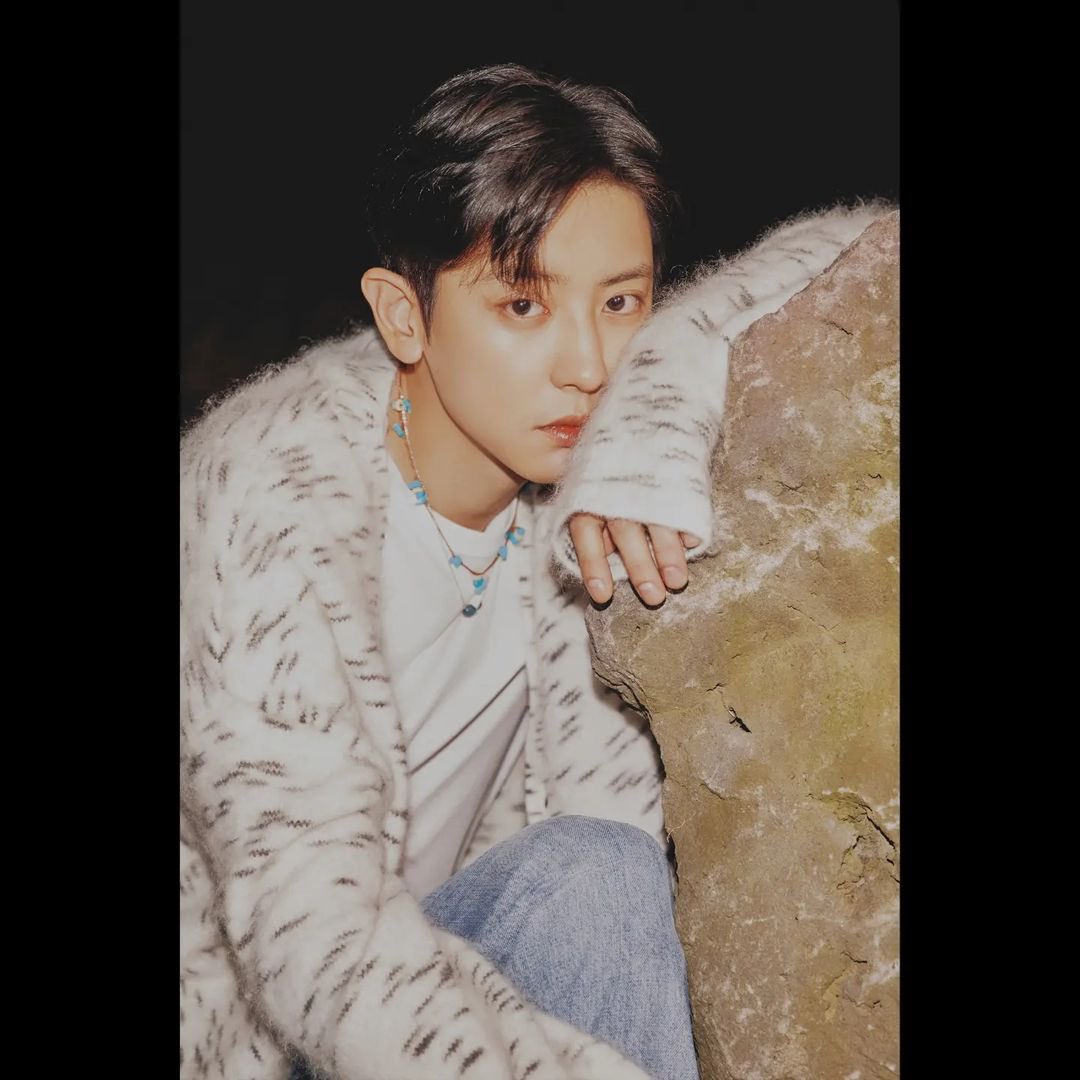 EXOGlobal's tweet photo. [OFFICIAL] 230612 #EXO Instagram Update with #CHANYEOL
🔗 https://t.co/B5ZlWnrIbH

EXO 'Let Me In' Teaser Image #CHANYEOL

【EXO The 7th Album 'EXIST'】
➫ 2023.07.10 6PM (KST)

LET ME IN PRE-RELEASE
#LetMeInbyEXO
#EXO_EXIST #EXO_LetMeIn
@weareoneEXO https://t.co/V21WHG6N3E