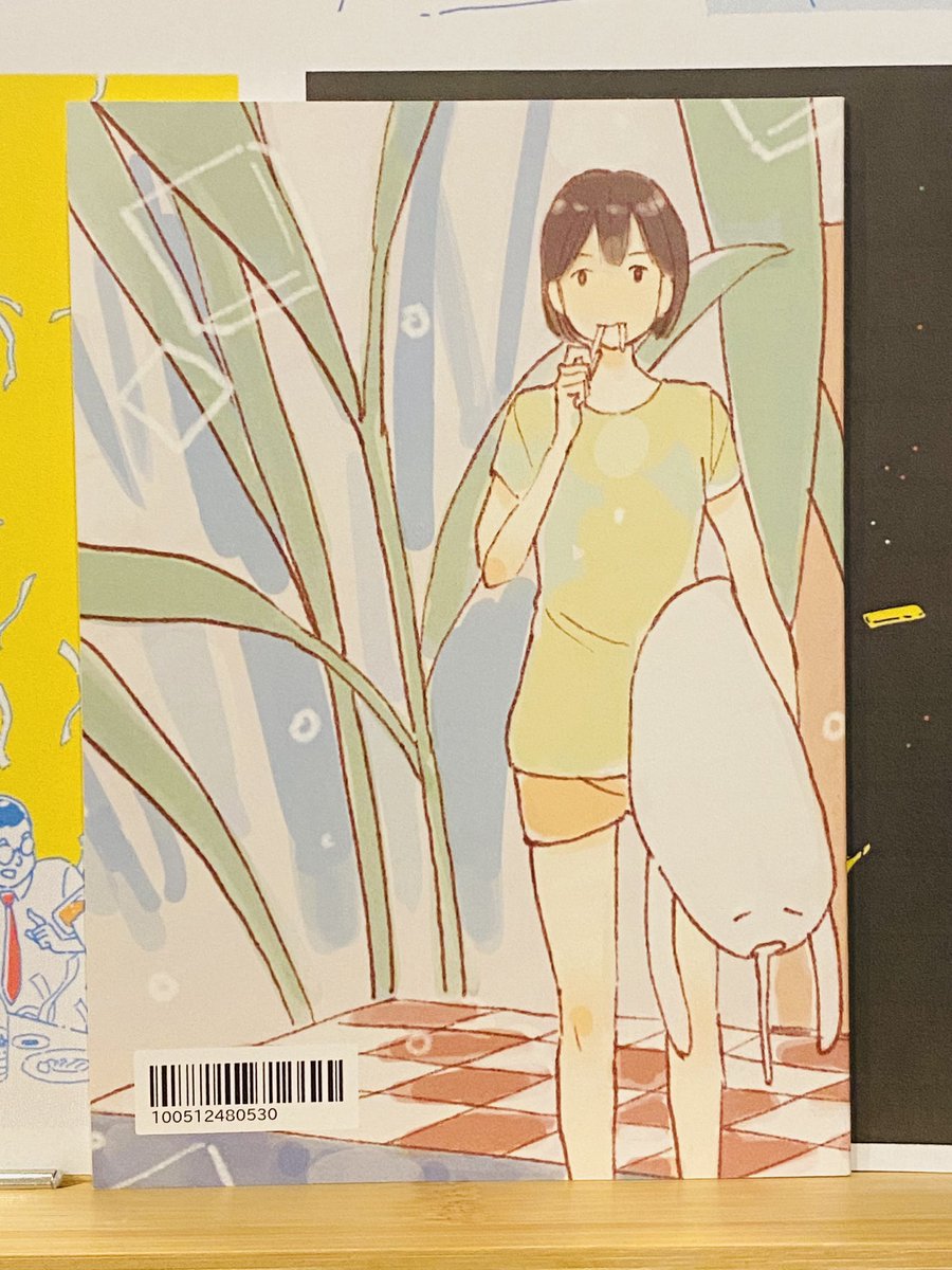 新刊(?)も届きました。 今はなきフリートやインスタのストーリーズ、コミュニティで描いたほんとうのらくがき集です。 こっそり松田聖子さんと斉藤由貴さんリスペクト。 文庫サイズなのでブックカバーもぴったりです(今回もお買い上げくださった方にお配りします📕) よろしくお願い申し上げます。