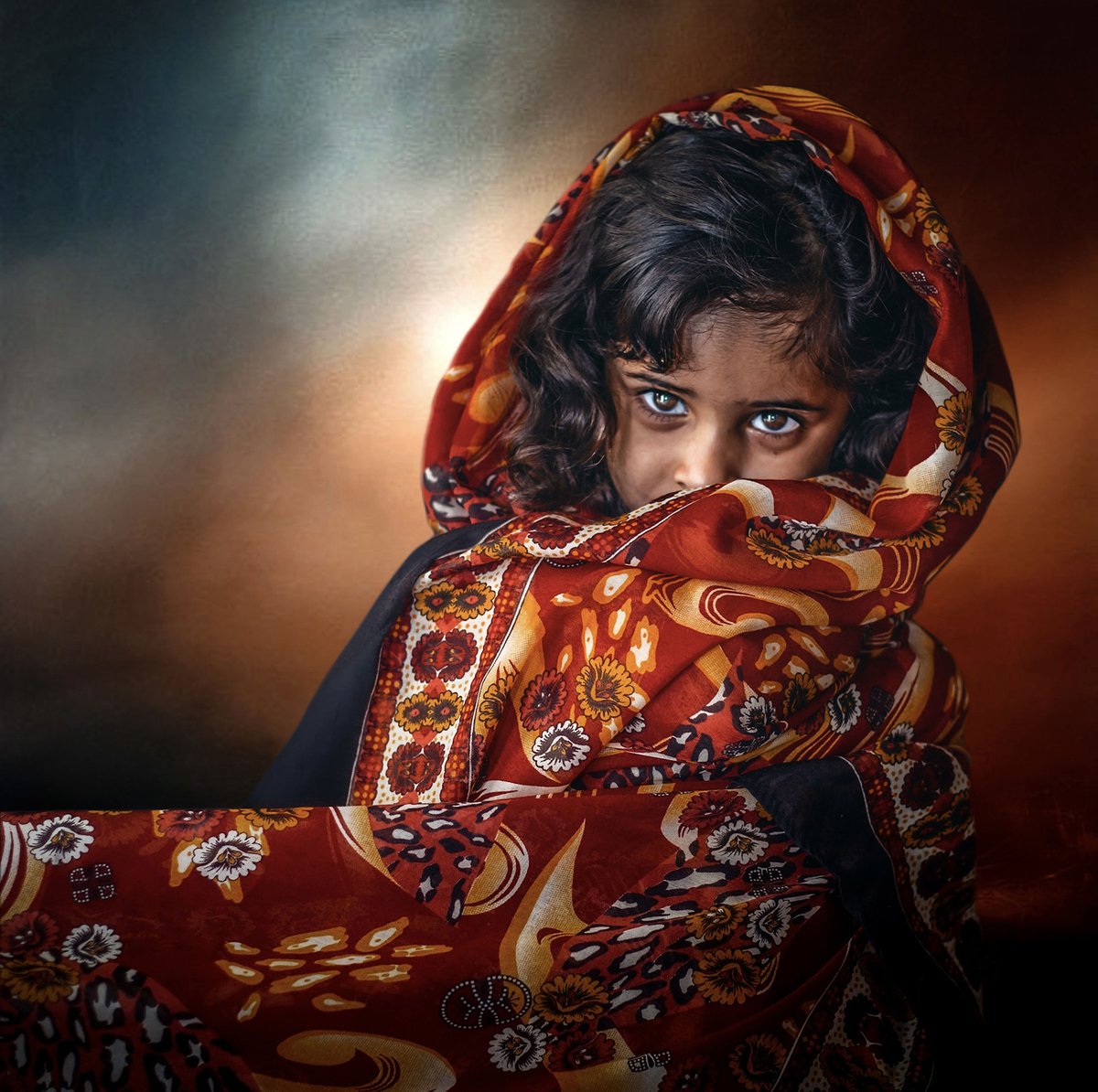 Cette photo prise par la photographe omanaise Nouf al Siyabi vient de remporter la première place à la 41e Biennale de la jeunesse de la Fédération Internationale de la photographie d'art (FIAP) en Norvège ! 📷