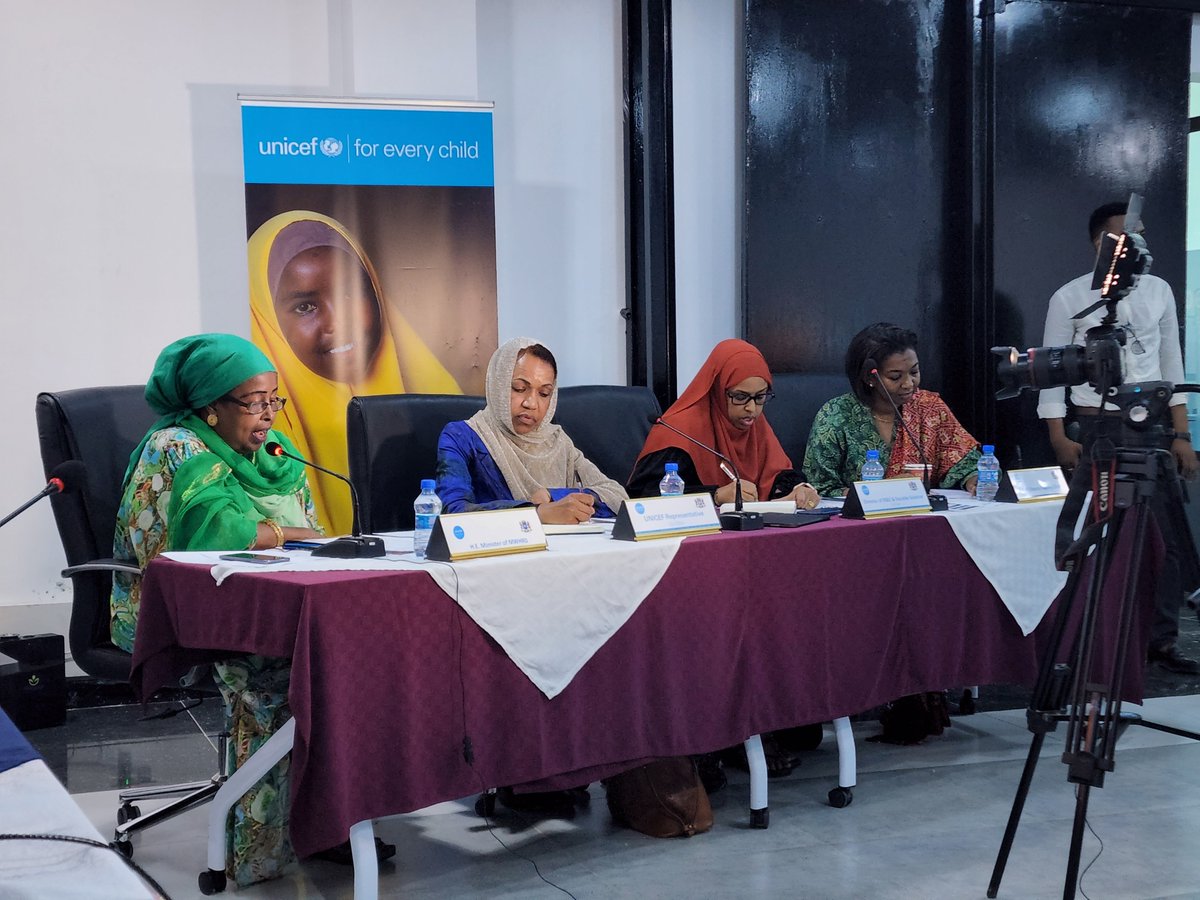 unicefsomalia's tweet photo. #UNICEF hosts a Strategic Moment of Reflection with Government and Partners to review the progress for #children and recommend mid-course adjustments to the UNICEF 2021–2025 Country Programme of Cooperation with the Government of #Somalia. https://t.co/NhBCR8GIzT
