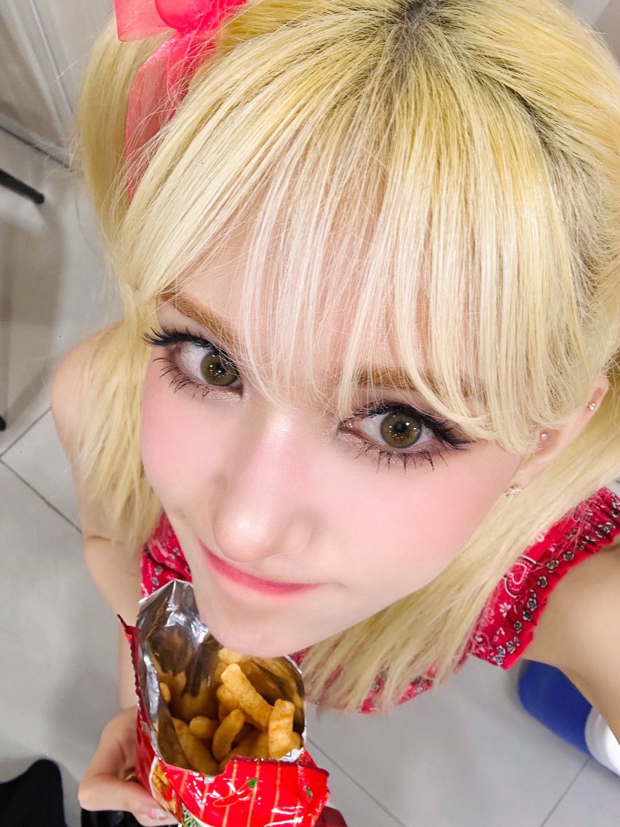 somihourly's tweet photo. PRETTY https://t.co/TpzlqS6OEg