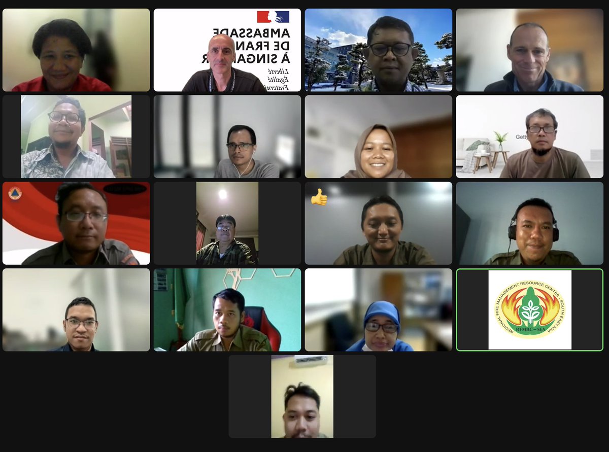 JMDUMAZ's tweet photo. #forestfire online training today to understand #firebehaviour influenced by fuel, topography & weather. 16 participants #Indonesia trained #FireAnalyst skills. Implemented @ipbofficial @EntenteValabre with support @francediplo @CoopSecuDefense @IFI_Indonesia @FranceJakartaFR https://t.co/mT4LVbr2dM