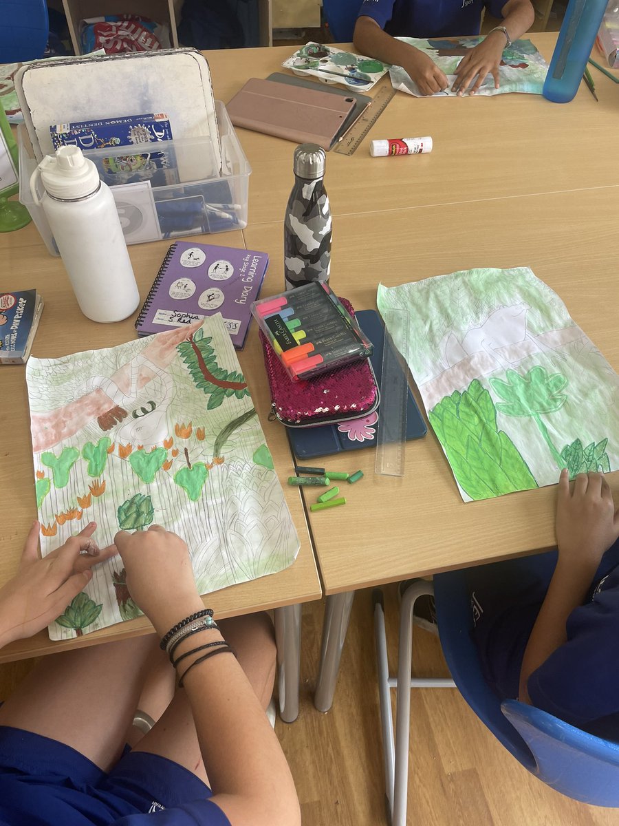 Creating our Henri Rousseau inspired rainforest art 🐸🌿🌱 #JESSJumArt