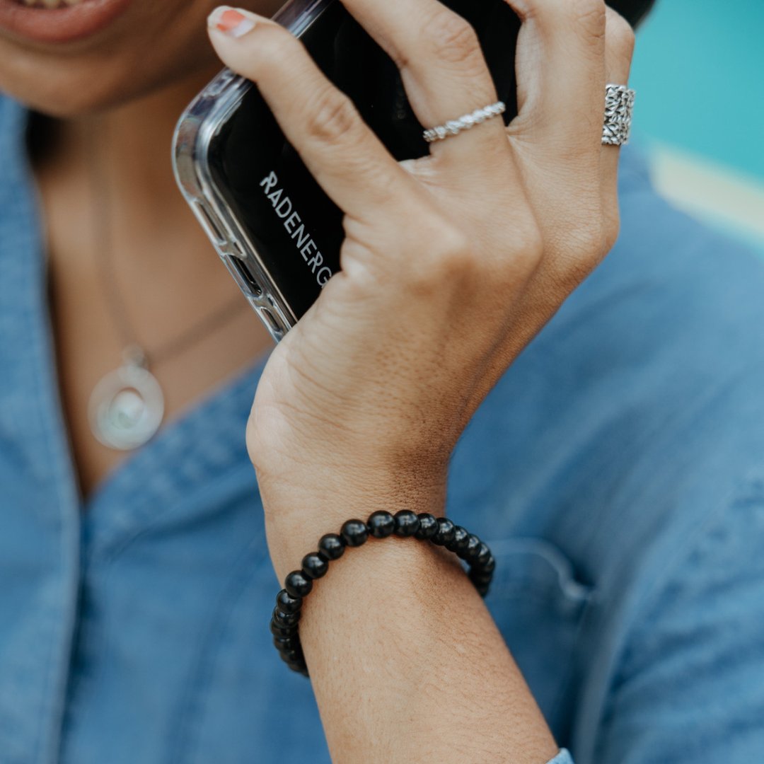 RealRadEnergy's tweet image. Embrace a mindful lifestyle with RadEnergy. Enhance your well-being and maintain a balance between technology and personal health. #RadEnergy #ShungiteProtection #ConsciousLiving