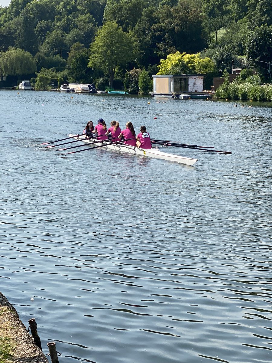 skalbutt's tweet photo. A beautiful day 2 at Reading regatta. Mixed fortunes but lots of effort for the 3 J14 boats. Storm brought an early end to the day which meant after opposition conceded the A boat won the title @LeconfieldCC @SouthwoodCC @CheltCollege @CheltColSport #EngageEnjoyExcel https://t.co/WPCgMm8FbK