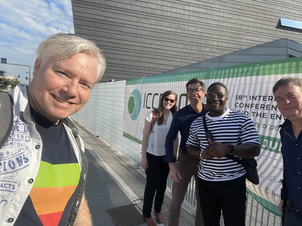 ZeroPM_H2020's tweet photo. The #ICCEVenice conference started in Venice and some ZeroPMers were found near the entrance - looking ready to go! Wednesday ZeroPM will chair a session on #PMT  substances

with Stefan Hahn, @PChirsir, @m_mneum, @emmaknig, Emma Knight and @hanspeterarp 
https://t.co/JPttOCsQ2t https://t.co/NhrTrJ79Bw