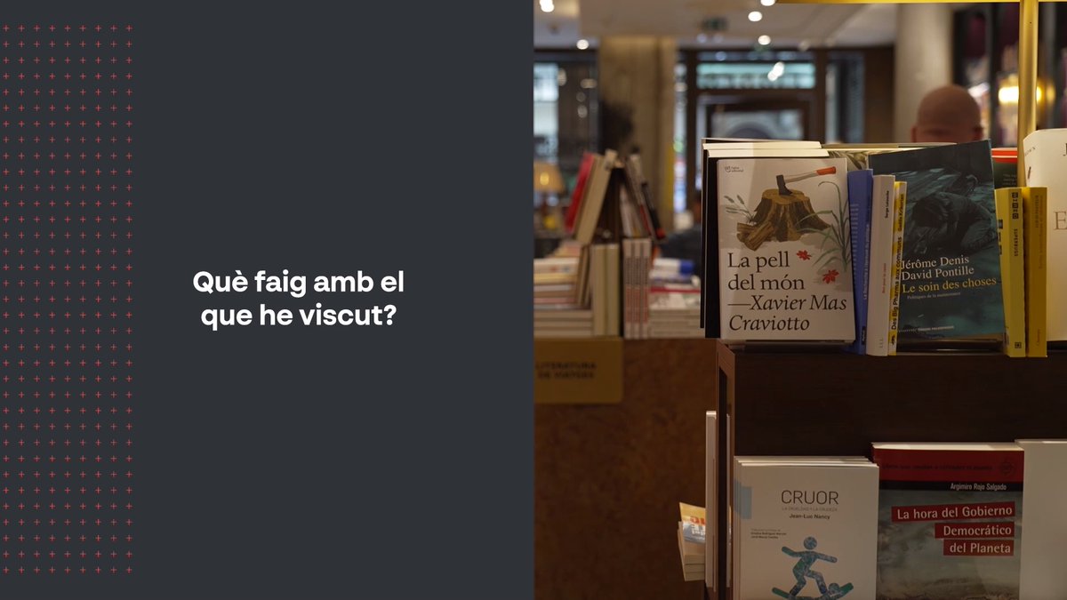 laltraedi's tweet photo. 📺 Entrevista | @xmascraviotto, autor de «La mort lenta» (#PremiDocumenta2018) i «La pell del món», parla de les ferides familiars i dels relats que ens ajuden a entendre el món. Gràcies, @ConnecticatTV (i @Ll_Finestres, per acollir-nos!)
🔗 (Minut 38): https://t.co/y7OMo1sZWs https://t.co/VJGH8VGPTn