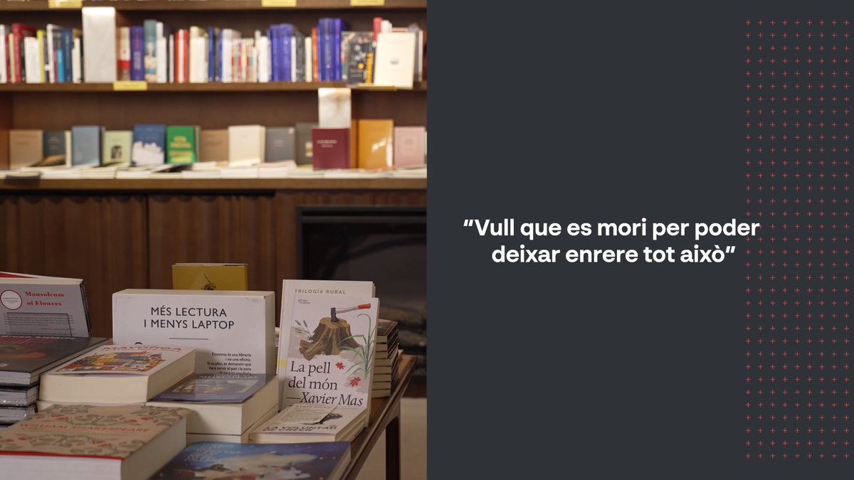 laltraedi's tweet photo. 📺 Entrevista | @xmascraviotto, autor de «La mort lenta» (#PremiDocumenta2018) i «La pell del món», parla de les ferides familiars i dels relats que ens ajuden a entendre el món. Gràcies, @ConnecticatTV (i @Ll_Finestres, per acollir-nos!)
🔗 (Minut 38): https://t.co/y7OMo1sZWs https://t.co/VJGH8VGPTn
