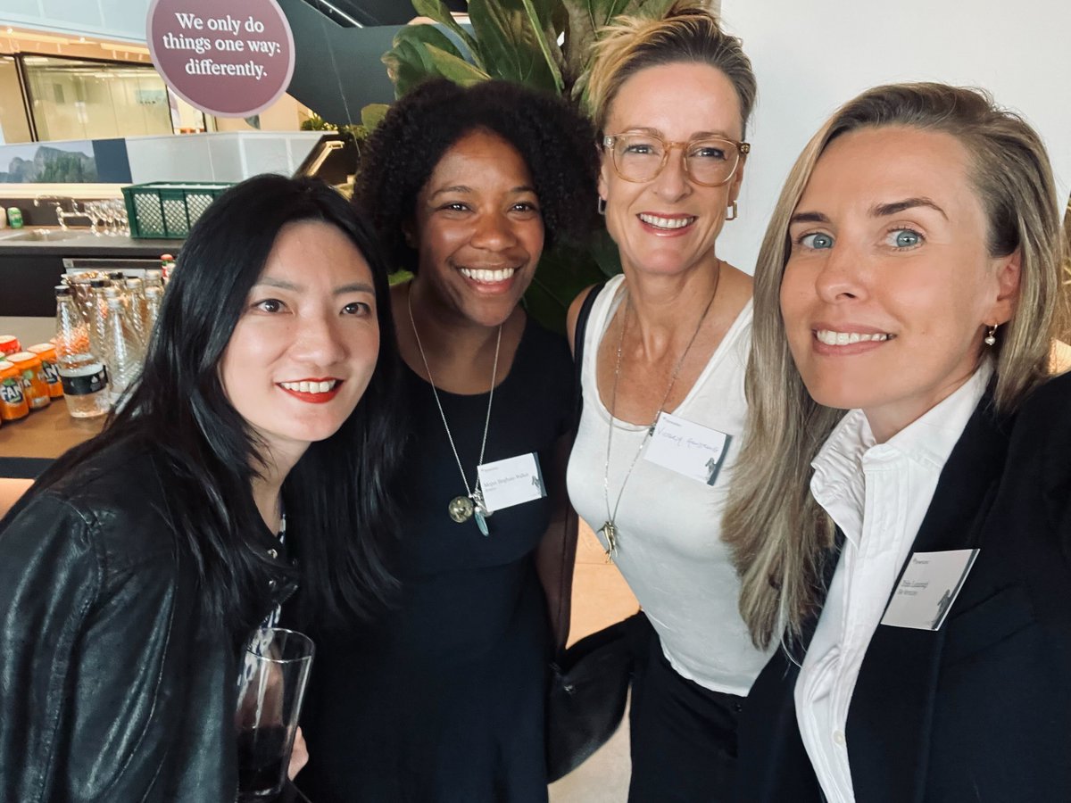 sieventures's tweet photo. ☀ What an evening! Not a cloud in the sky for our Summer Drinks with @Investec 's Private Company Fundraising Team last Thursday! ☀ A huge thank you to Grant, Elena, Jason and the entire team for such a great event! https://t.co/1XEPeV5ZqI