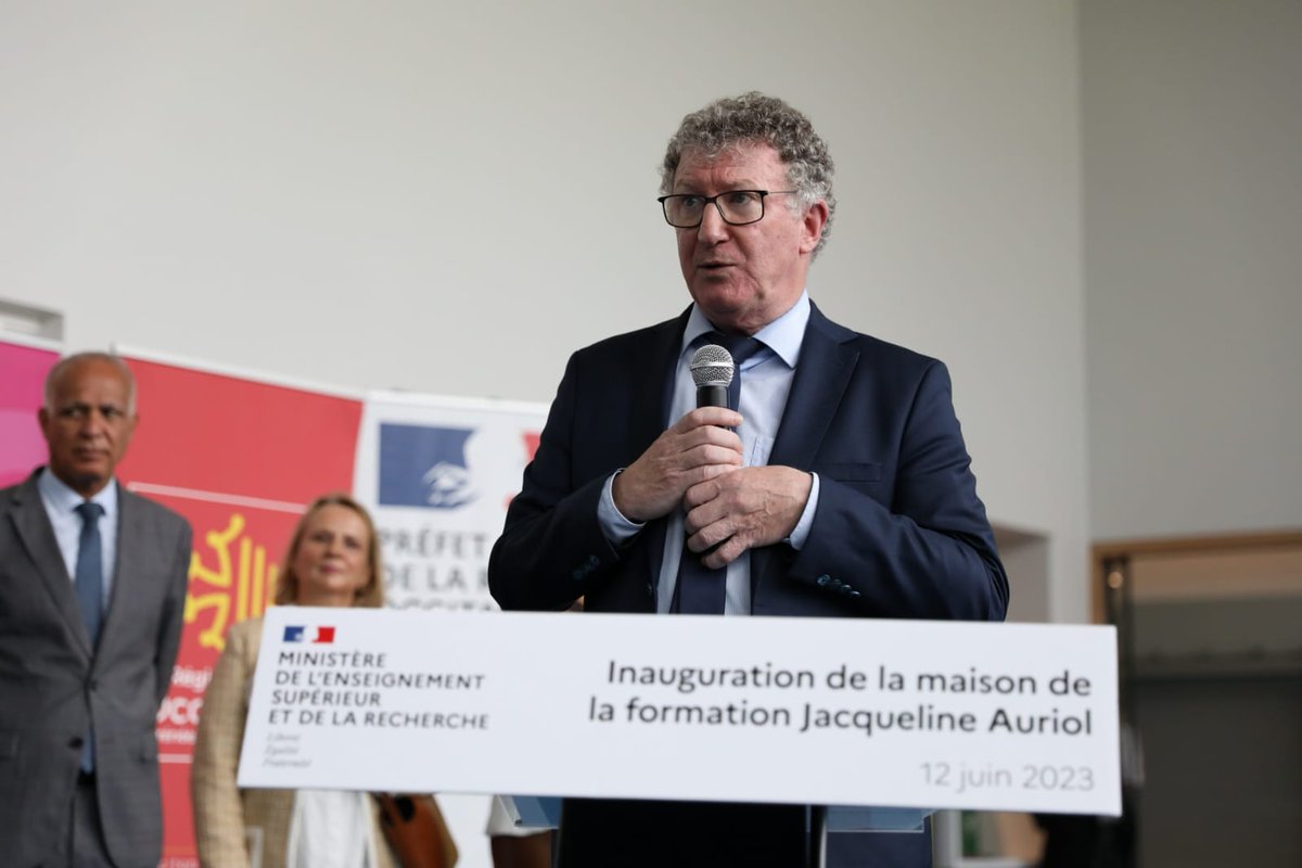 UT3PaulSabatier's tweet photo. "C'est une belle année où de beaux projets voient le jour, comme le @CbiToulouse , #RPHY et #MRL

La #MFJA est un bel exemple de mutualisation, centré sur l'innovation" 

@jeanmarcBroto, président UT3 https://t.co/M9mjPRK9cF