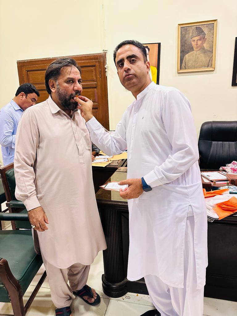 MehranShaikhPPP's tweet photo. ✌️🇱🇾✌️🌹❤️
Congratulations 
Un uppose 

Chairman and Vice Chairman 
Disstt Kashmre Mir Gul Mohammad Khan and 
Mir Altaf Ahmed Khoso https://t.co/H0XWk6JmbR