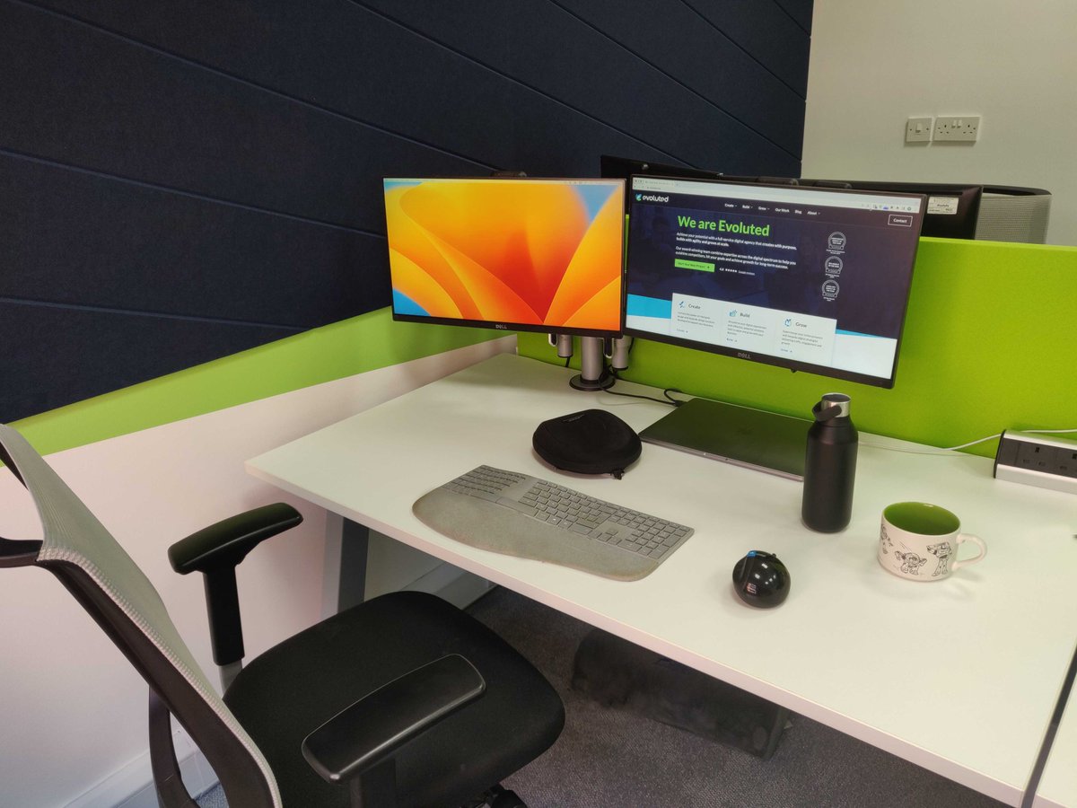 Trying out the new focus space in the <a href="/evolutednm/">Evoluted | Certified B Corp™</a> office today to smash out my todo list!