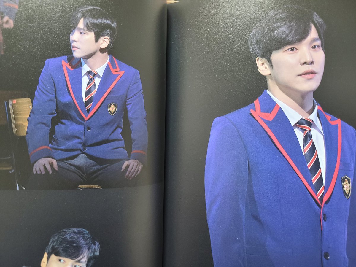 mli_on8627's tweet photo. 플북을 사야하는 이유 https://t.co/qXMJi3YrDS