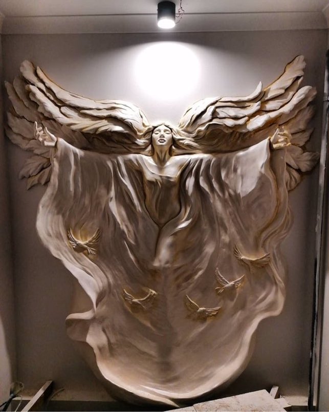 by Turkish sculptor Orhan Oray.