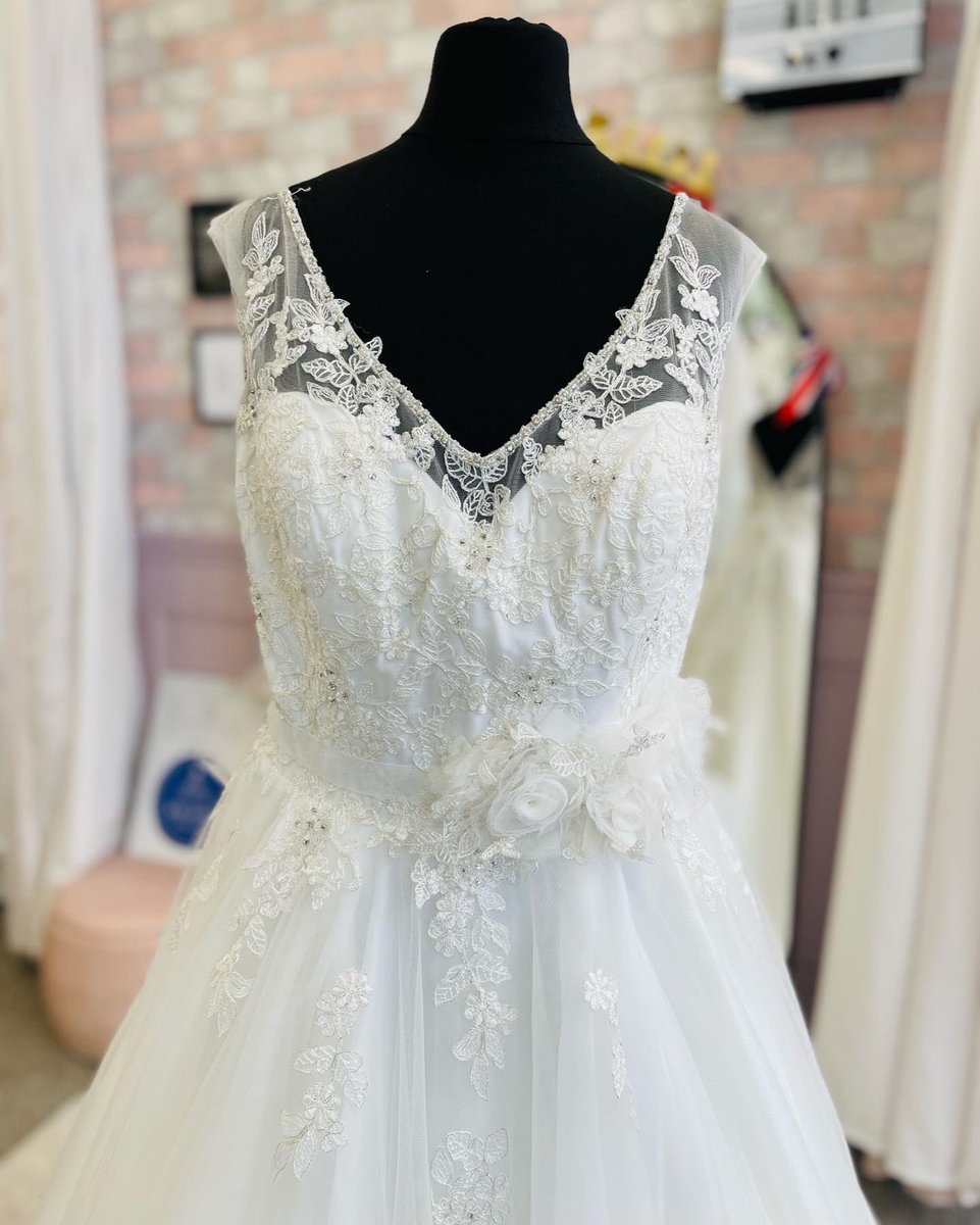 BridalRelovedPe's tweet photo. WE ARE OPENING IN JULY 2023 🎉

Here is some of our gorgeous gowns 😍🙌🏻

#bridalreloved #bride #peterboroughbride #peterboroughweddings #peterborough #weddingdress #weddingdressshopping #ecobride #dressoftheday #dotd #peterboroughweddingsupplier #bride #bridetobe #engaged https://t.co/ANMkSQAqFm