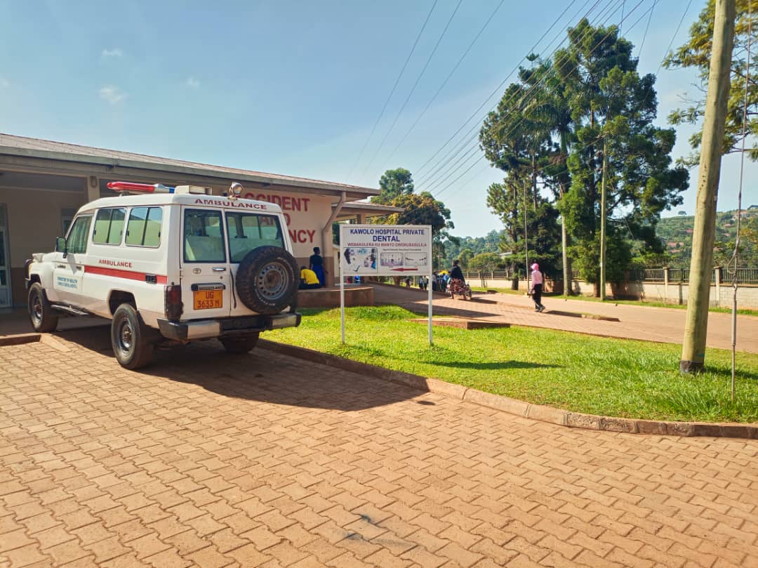 ntvuganda's tweet photo. UPDATE: Kawolo Hospital is reportedly experiencing a general strike among its medical staff due to the delayed payment of arrears. This has resulted in a lack of medical personnel available to attend to patients, leaving them unattended and without proper care.

#NTVNews https://t.co/3oXzt5SDt1