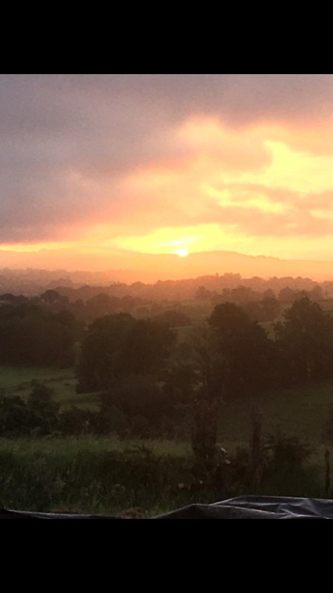 thatchertaggart's tweet image. Our place, to watch time stand still.  #Solstice #RingFort #SheeFort #Omagh #TirEoghain #SingleFarmPayment