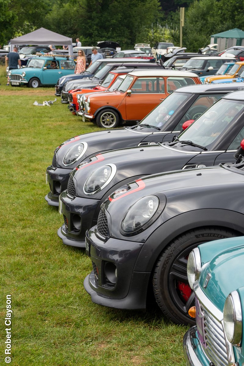 Robert Clayson tweet media