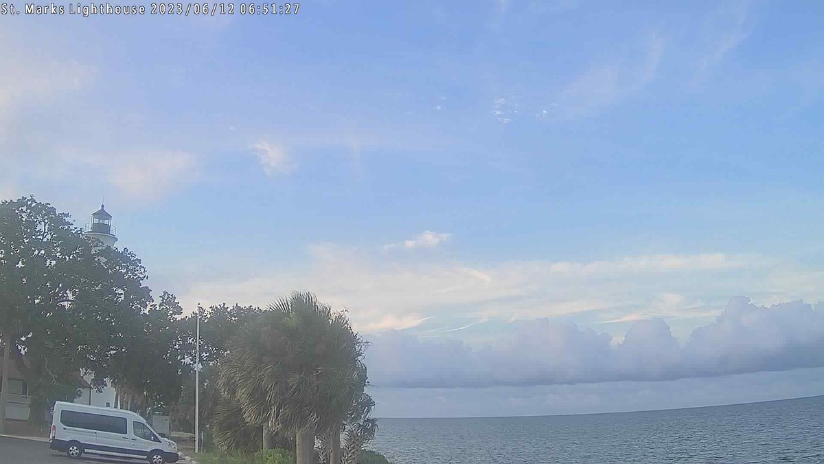 FSWNStMarks's tweet photo. FSWN Wakulla St. Mark's Lighthouse at sunrise and it's 79.5 F. #flsert https://t.co/ArQyOtizS8