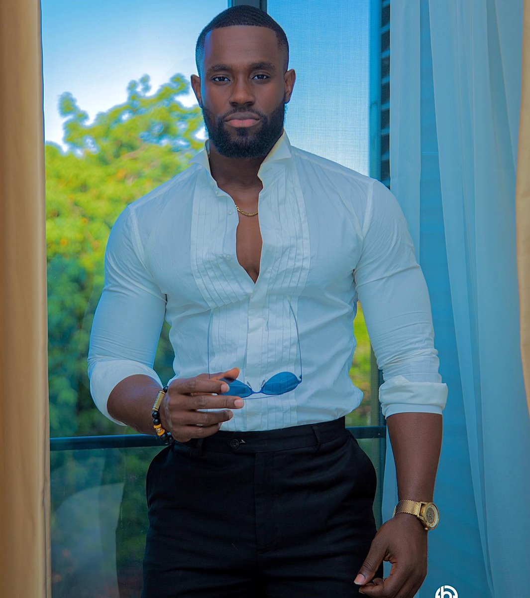 °
                 [The Jhonson]

               A beautiful family

                                                                  °

               #FreeRol <a href="/Gizlia6/">Gizélia Sourto</a>