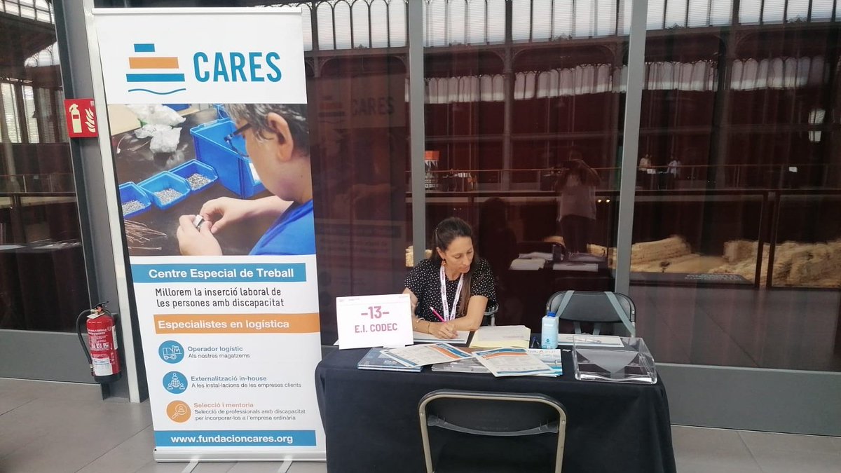 GrupCARES's tweet photo. 💬 Comencem la ronda d'entrevistes amb les persones del #ProgramaLabora que es troben en cerca de feina.
⚙️ Tenim vacants als nostres serveis de #MantenimentIndustrial i de #GestióDeMagatzems.
✅ Són ofertes reservades a persones amb #disCapacitat i en #ExclusióSocial. https://t.co/xmxGEjIRQQ