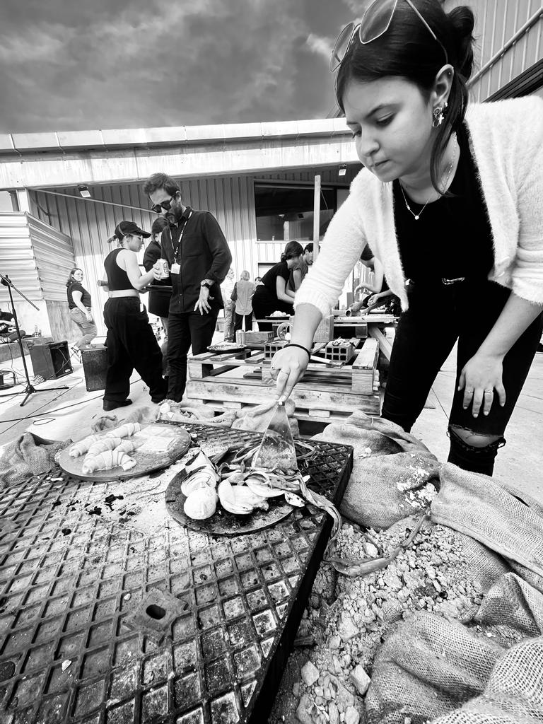 IED Kunsthal tweet media