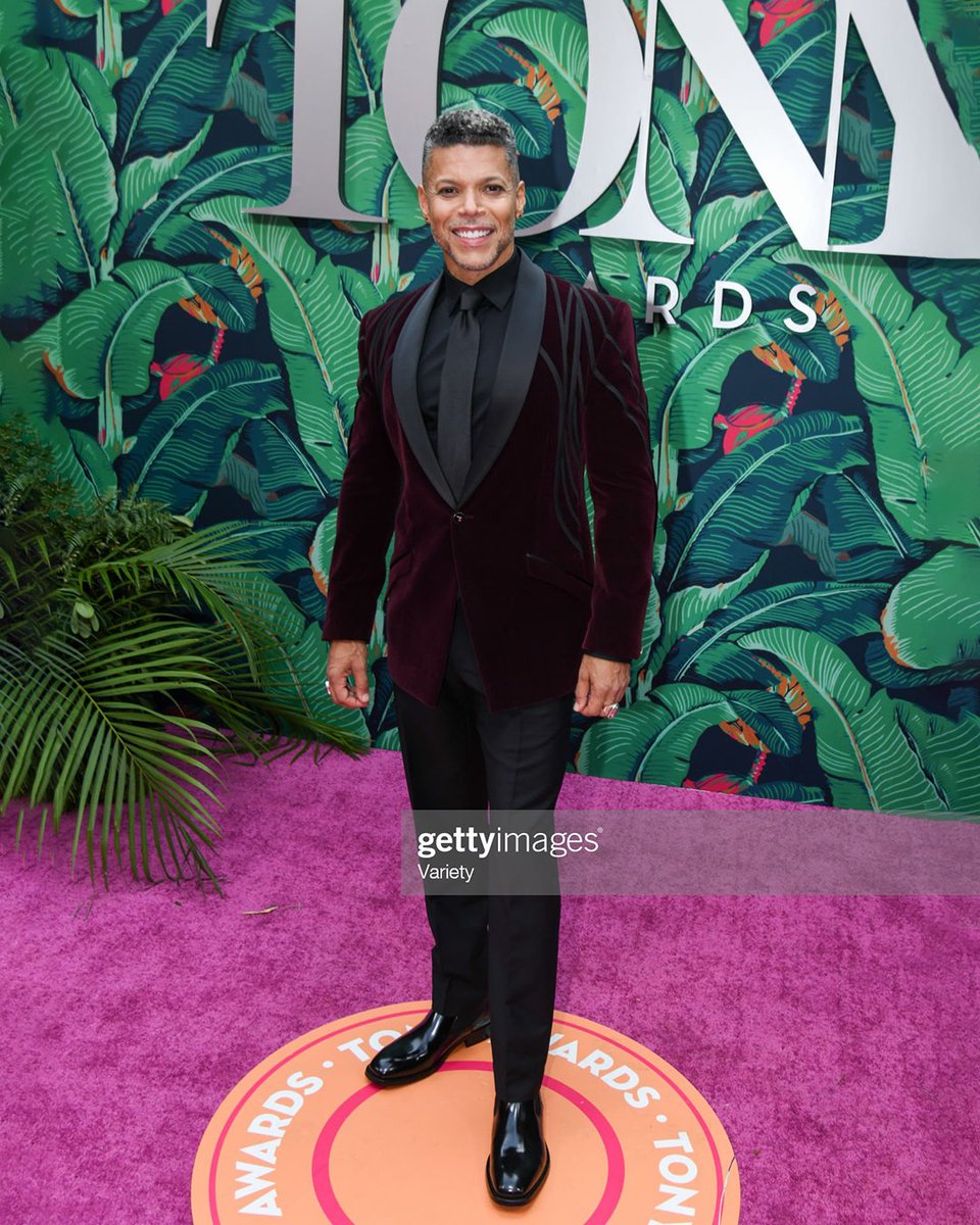 GG_Studio's tweet image. Wilson Cruz (@wcruz73) in Custom Gaurav Gupta Man for Tony Awards 2023

#GauravGuptaMan #GauravGupta #WilsonCruz #TonyAwards2023