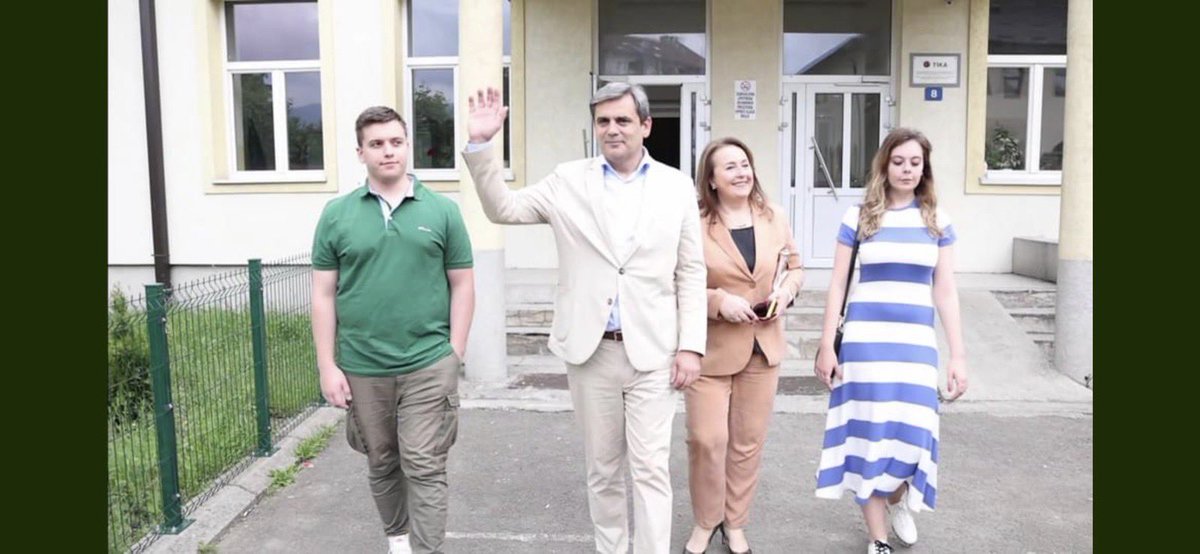 ErvinIbrahimov1's tweet photo. ✅asno je! - Bošnjačka stranka ostvarila je odličan, istorijski rezultat kojim smo za 100% povećali zastupljenost u Skupštini CG.

To je reziltat ispravne i jasne politike BS koji će nam dati priliku da iz Skupštine i Vlade CG snažnije utičemo na kreiranje javnih politika. https://t.co/0sFvYBHACu