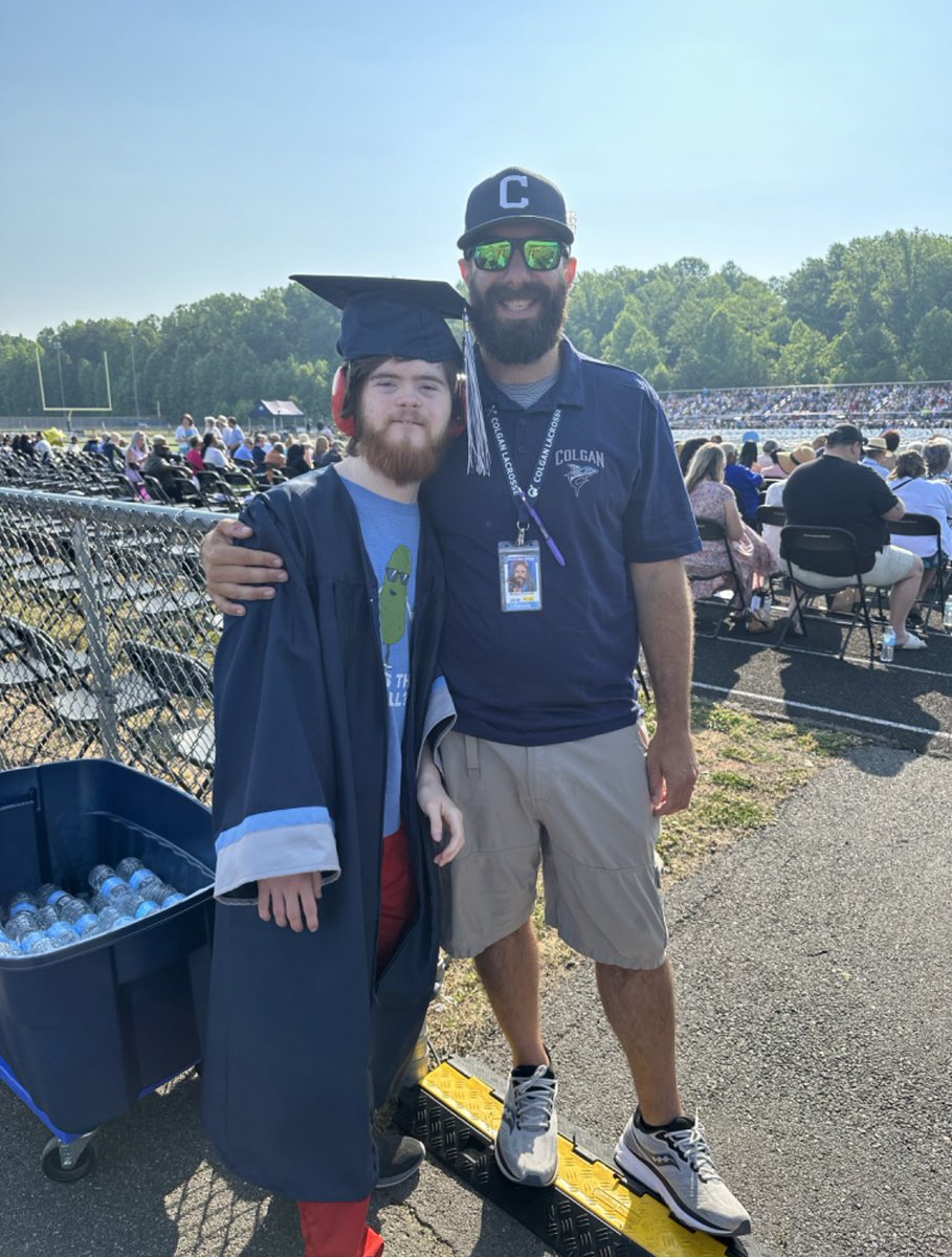 Mr. Overman tweet media