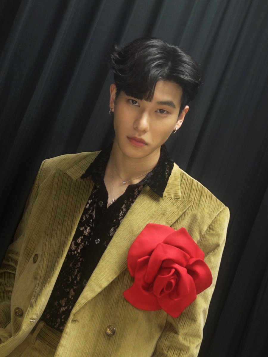 ซ on Twitter "RT LoveInTranslate Flower Boy 🌹 พิษสวาทเดอะมิวสิคัล