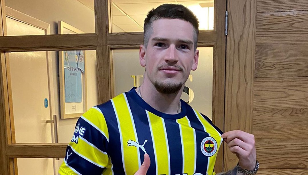 SON DAKİKA: Fenerbahçe Ryan Kent transferini açıkladı #Türkçe #Spor #SporHaberleri dlvr.it/SqY0xV