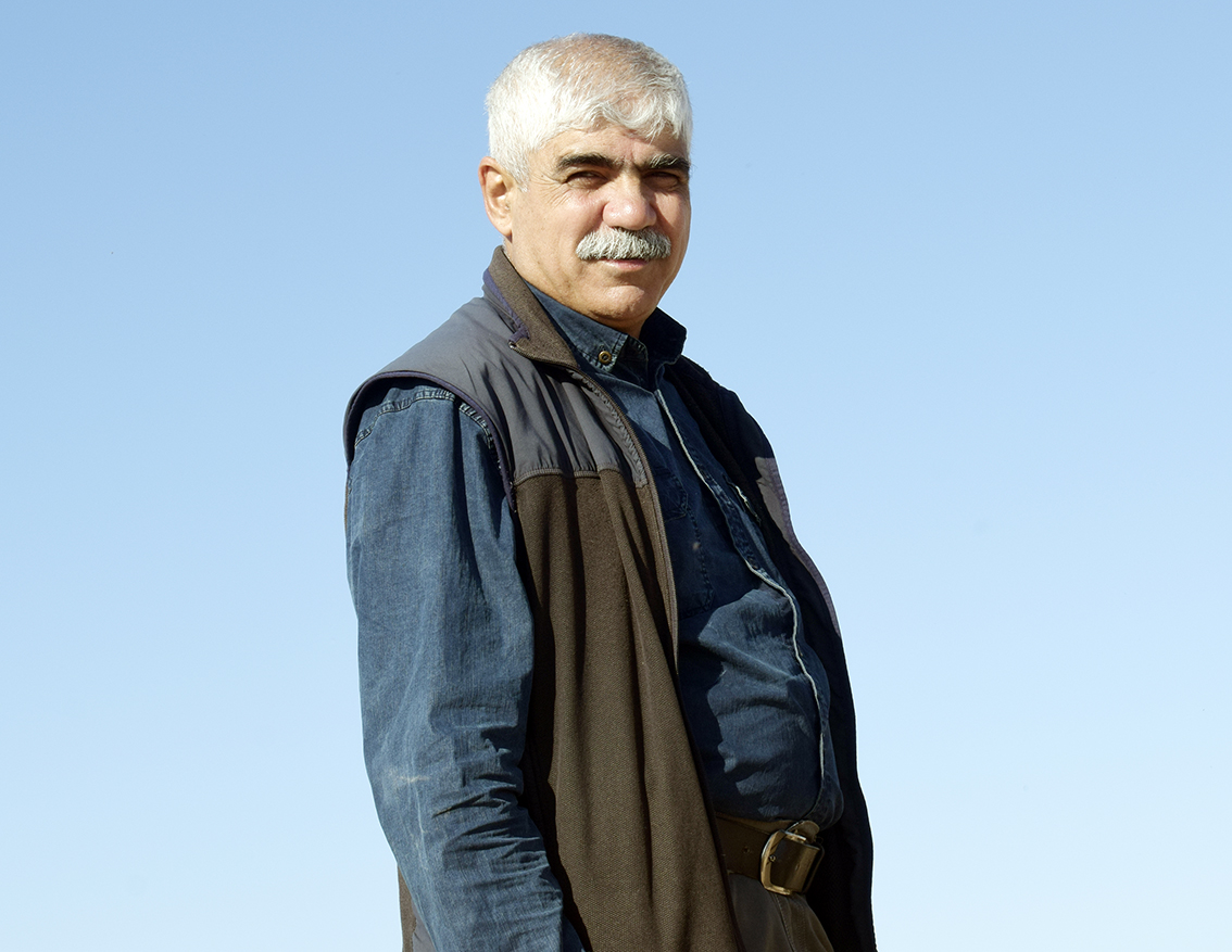 y_ozgurpolitika's tweet photo. 📌Avrupa kabına sığmayan insan

◾️Almanya’ya gelmiş Salih Cizîr. Burada da 5 yıl hapis yatmış. "Ülkeye döneceğim“ dedikten sonra, buralardan da çekip gitmiş.

✒️Selim FERAT yazdı

https://t.co/0uk2J71zZA
https://t.co/Esh3CxbowO https://t.co/F07olGIVbN