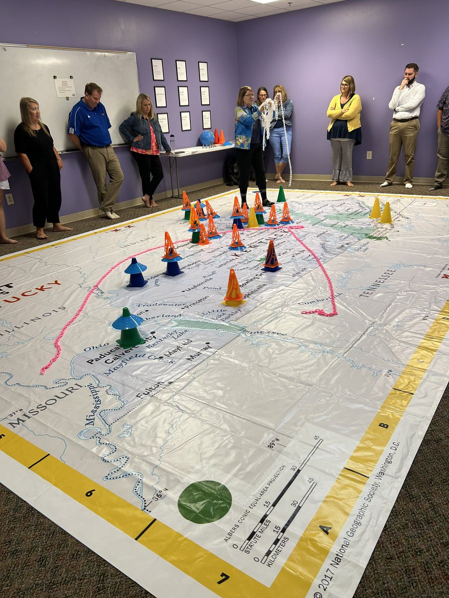 Using a giant map is so cool!!! The Elevation Summit is off to a great start. I can think of 100 ways to use a giant map in the classroom. I am excited to try something like this in my classroom this fall! @KyCharge #leadthecharge @KEDC1