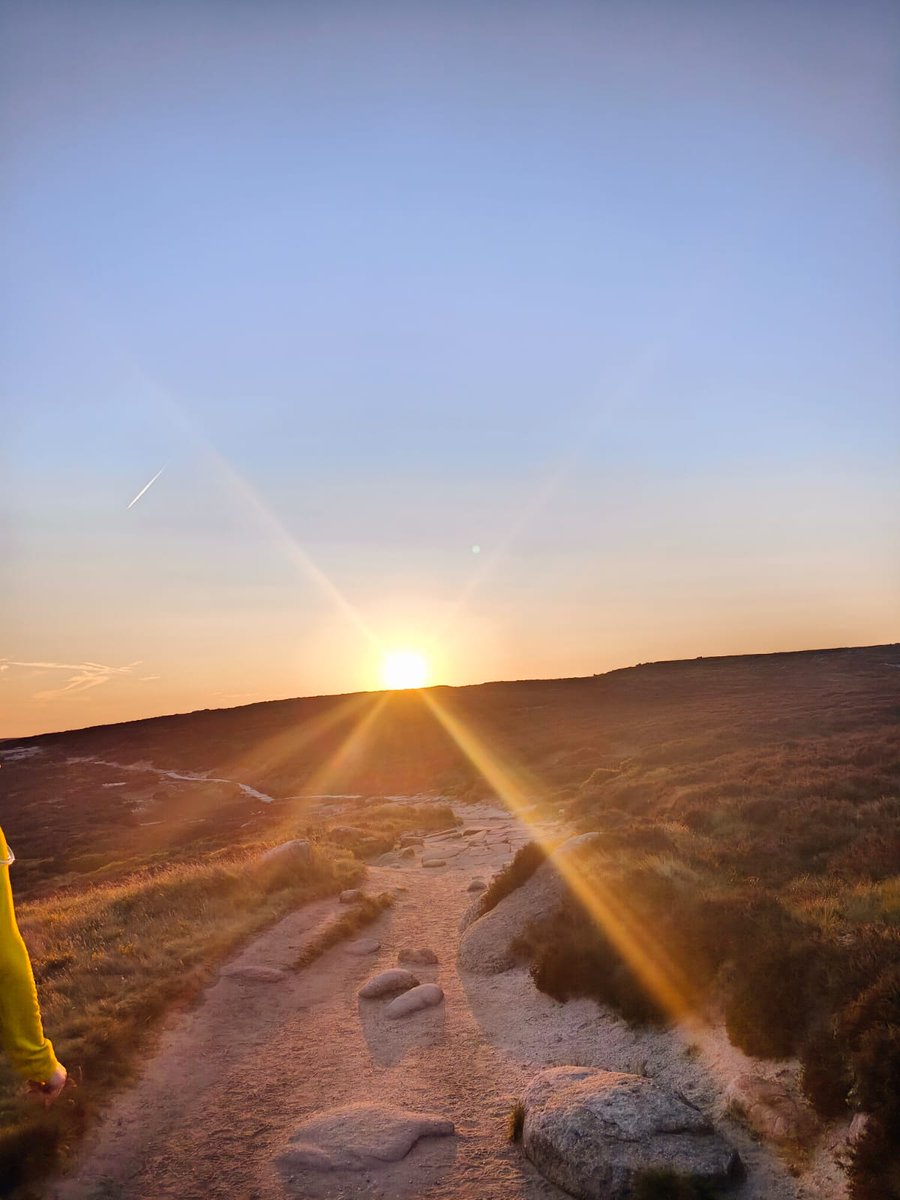 TMullers1's tweet photo. What a place the Peaks is... https://t.co/Jbe6R2j1T9