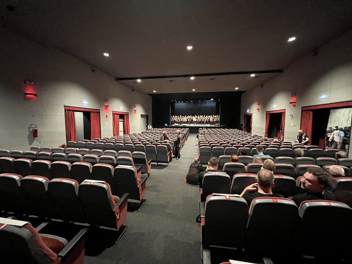 Only a few hours till we perform with more fantastic choirs.

Tonight we’re sharing this beautiful space with @ManoeuvreGay <a href="/OurSongAtlanta/">OurSongAtlanta</a> <a href="/CheccoroLGBT/">Checcoro</a> and <a href="/TheGoodNewsFGC/">TheGoodNewsFGC</a> 

It’s going to be another incredible night of stunning music

<a href="/ace_national/">Arts Council England</a>