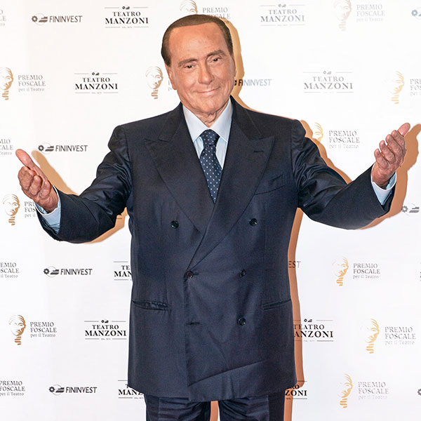 Grazie Presidente!
Per sempre con noi.

“Per me entrare al Manzoni è sempre stata una gioia. Quando è arrivata una crisi [..] non ho esitato un minuto a intervenire e a garantirgli di continuare a essere quello che è sempre stato: il teatro più bello della nostra Milano.”
