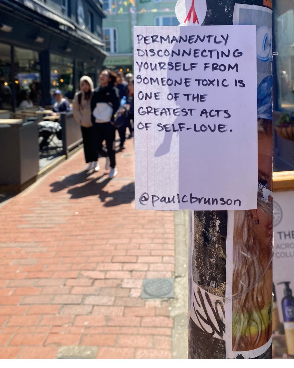 PaulCBrunson's tweet image. Write these down and remember them when you feel like someone is testing your boundaries. ✍🏾 

#PaulCBrunson #BoundarySetting #WordsOfWisdom