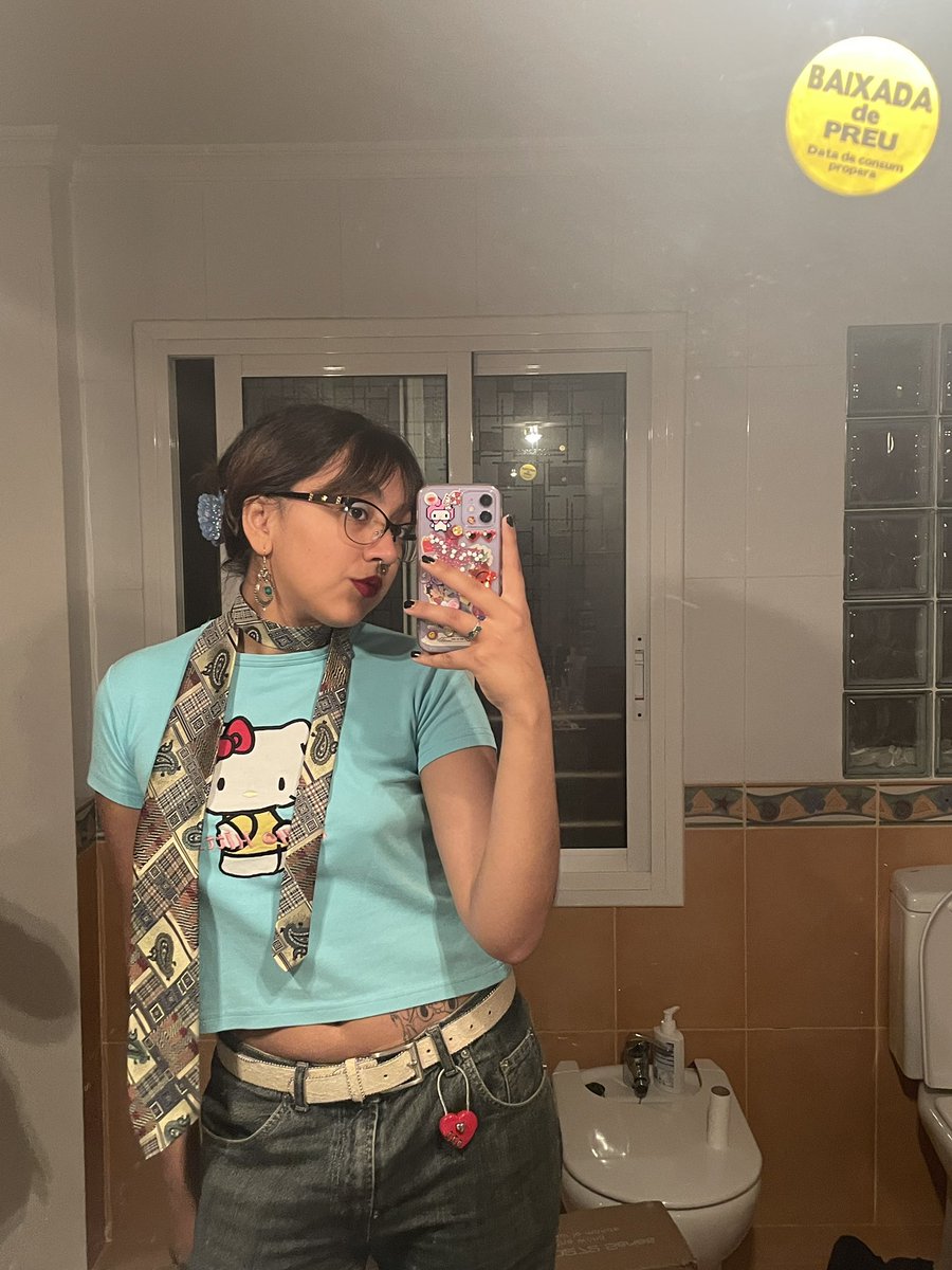 Lucy Lucy Lucy Luuuuucy tweet media