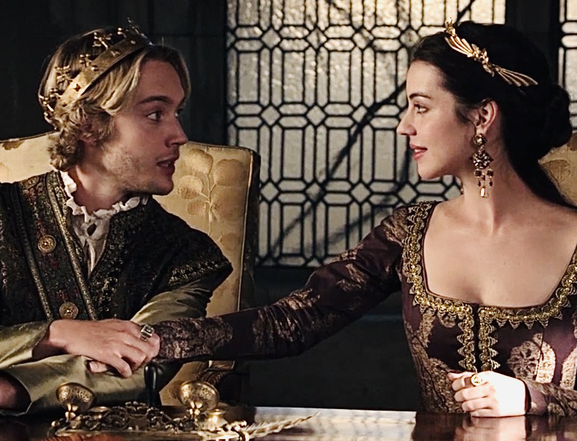 From boy/girl to king/queen what a change even costumes. I think if not for Toby & their chemistry Francis character will be killed sooner. Get any character on Reign as Francis let say Leith or Colin they won’t survived in 1 season imo.
#adelaidekane #tobyregbo #frary #Reign