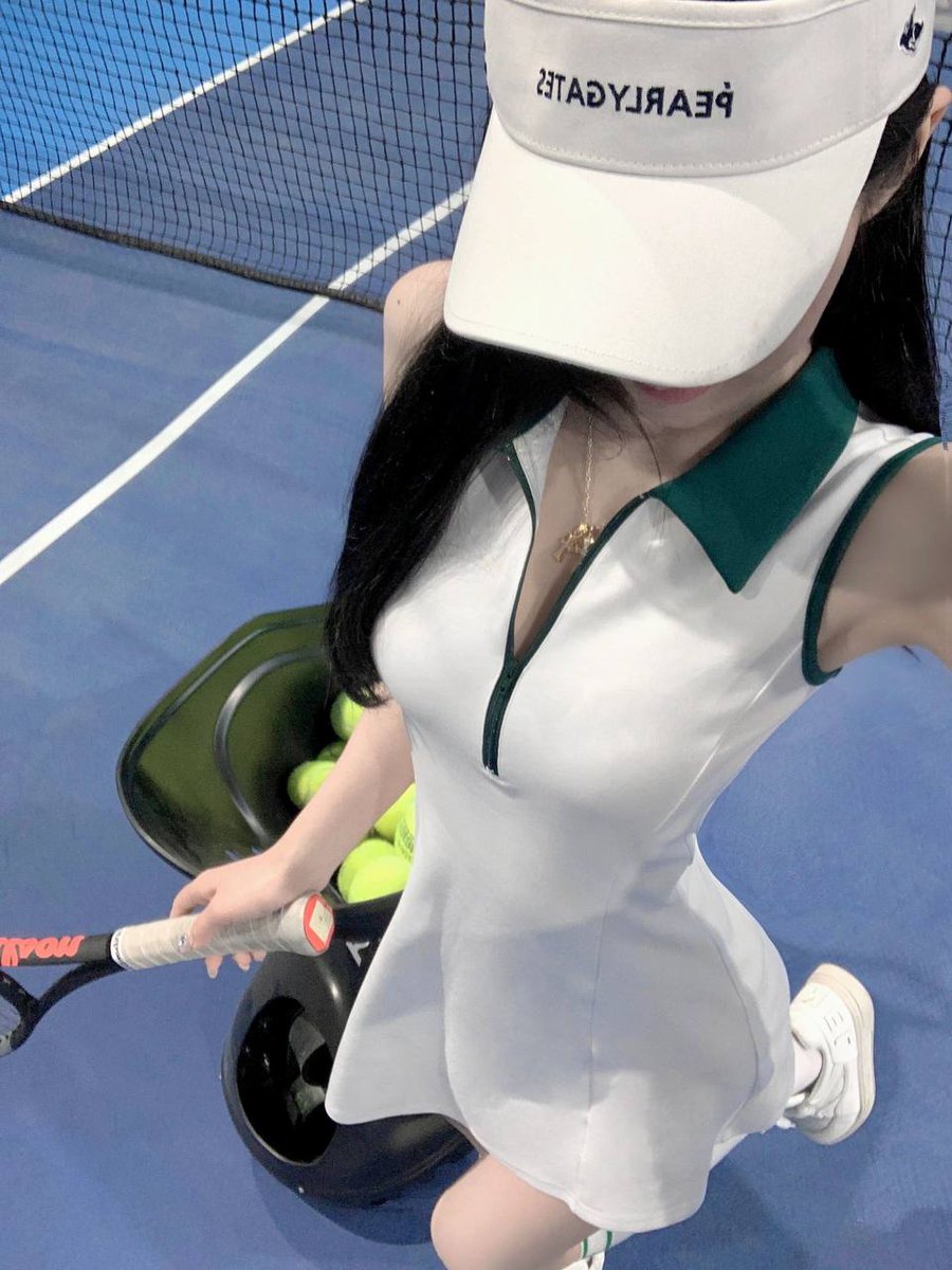 tcbsilzer's tweet photo. #Tennis time 🏓🎾 https://t.co/d8YUW5172s