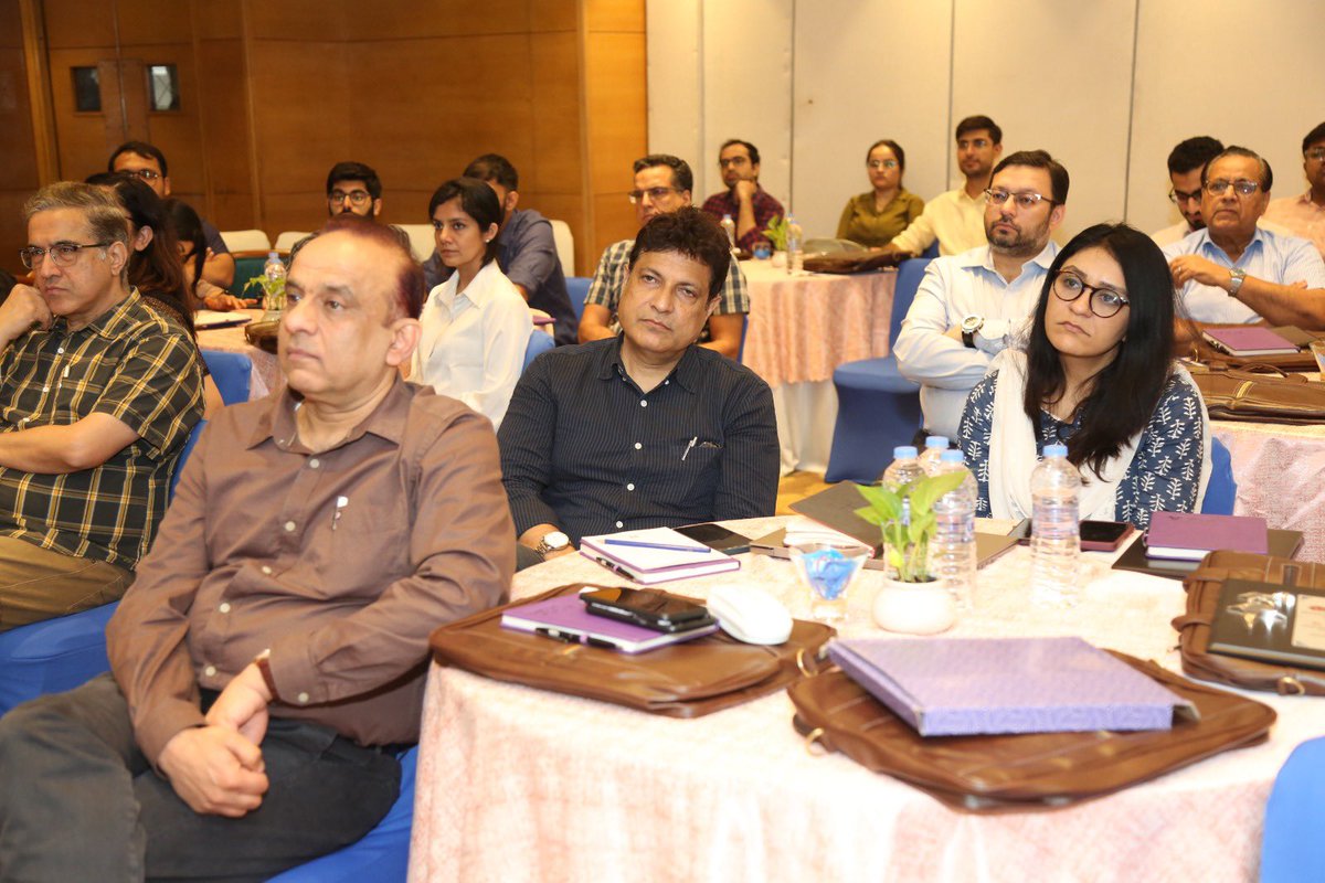 UseaIndia's tweet photo. The Union South East Asia (USEA) had organized “State Level DR-TB workshop” in collaboration with State TB cell (STC) and State Training and Demonstration Centre (STDC) Delhi. Participants discussed about challenges of the sites in private sectors in implementing  DR-TB services. https://t.co/d9xo8BAPpy