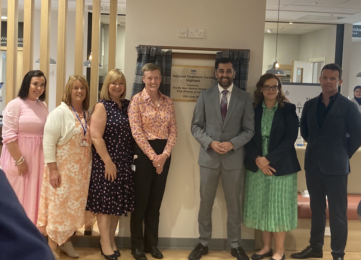 Great to see the official opening of @NHSH_NTC by @HumzaYousaf today at the Campus. A hugely impressive facility with an amazing team of staff. Congratulations! @NHSHighland @HILifeSciences