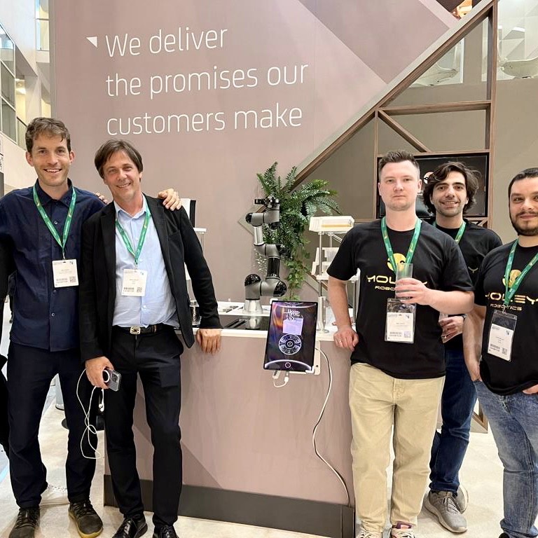 Moley Robotics tweet media