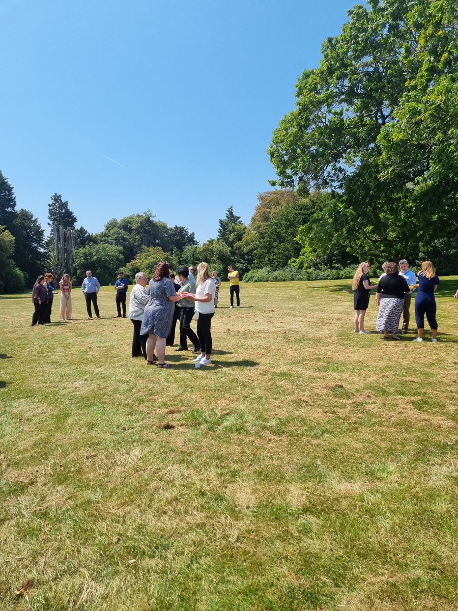 AmyACD's tweet photo. Fantastic engagement at the Enhanced Care Stakeholder Workshop last week. Collaborating to improve patient care across @NHSKentMedway @EKHUFT @Medway_NHS_FT @NHSKentCHFT @MTWnhs @DarentValleyHsp @NELFT @kmptnhs 
Many thanks @Joyredwood2 for sharing the @EnhancedCareRBH journey! https://t.co/QwK9BiZ5Ie