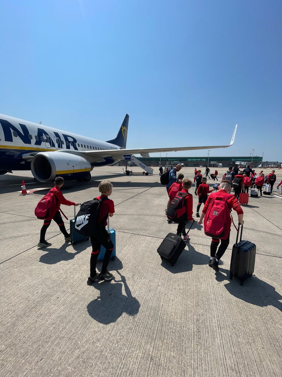 Austria 🇦🇹 ✅ not quite the experience we expected but another fantastic opportunity for our U9/U10s to play against some of Europe’s biggest clubs. The boys represented our club impeccably on and off the pitch and are a credit to <a href="/ECFC_Academy/">Exeter City Academy</a> and <a href="/OfficialECFC/">Exeter City FC</a>. 🔴⚪️