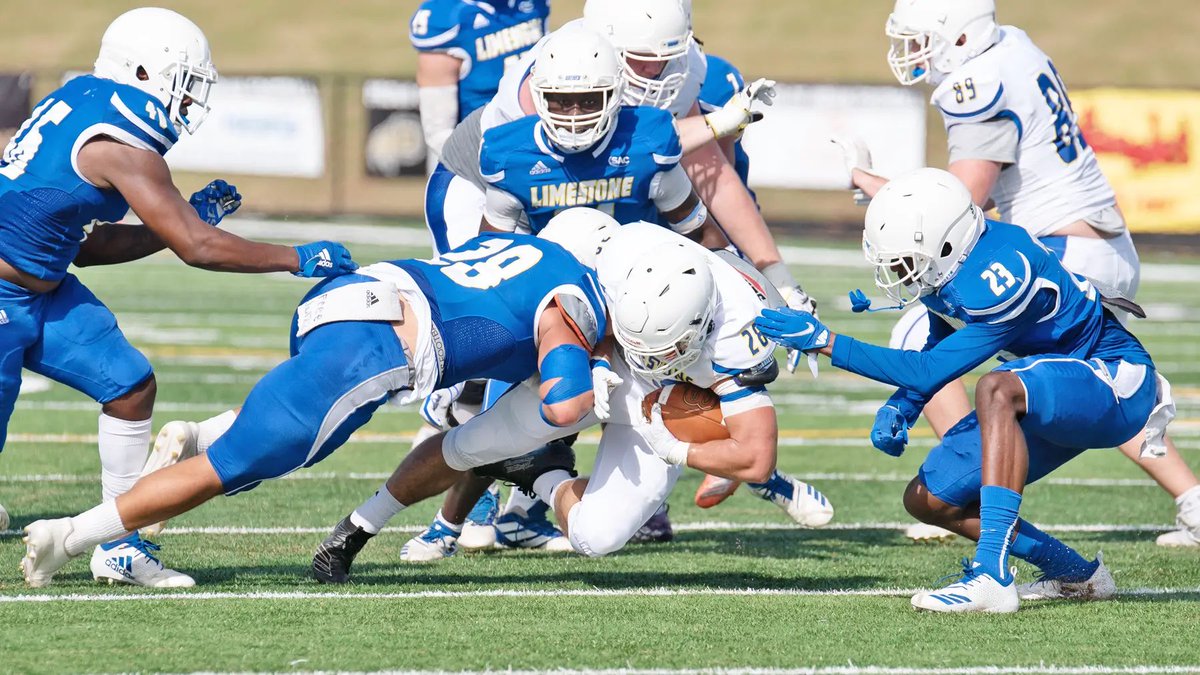 After a great talk with <a href="/coachfurrey/">Mike Furrey</a> I’m blessed to have received my first offer from Limestone University! #AGTG <a href="/Hunter_046/">Hunter Maynard</a> @CLARKLUDC <a href="/LimestoneFB/">Limestone Football</a> <a href="/GaffneyFootball/">Gaffney Football</a> <a href="/fishN_Kev/">Kevin Phillips</a>